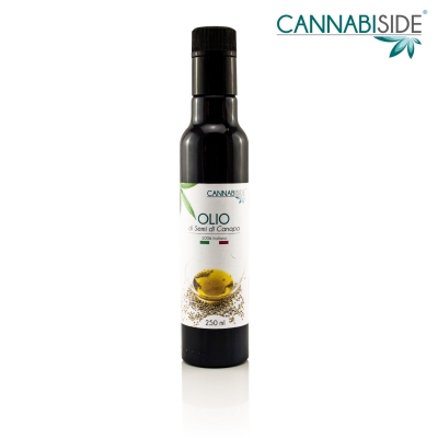 Hemp Oil From the best Seeds of Plants of Cannabis Sativa. Made in Italy 100 %